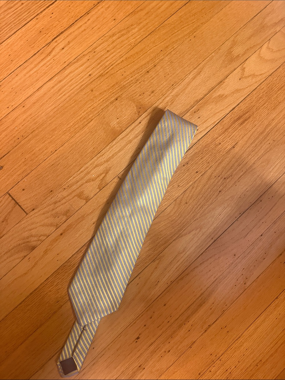 Brooks Brothers Yellow Tie with Blue Diagonal Stripes